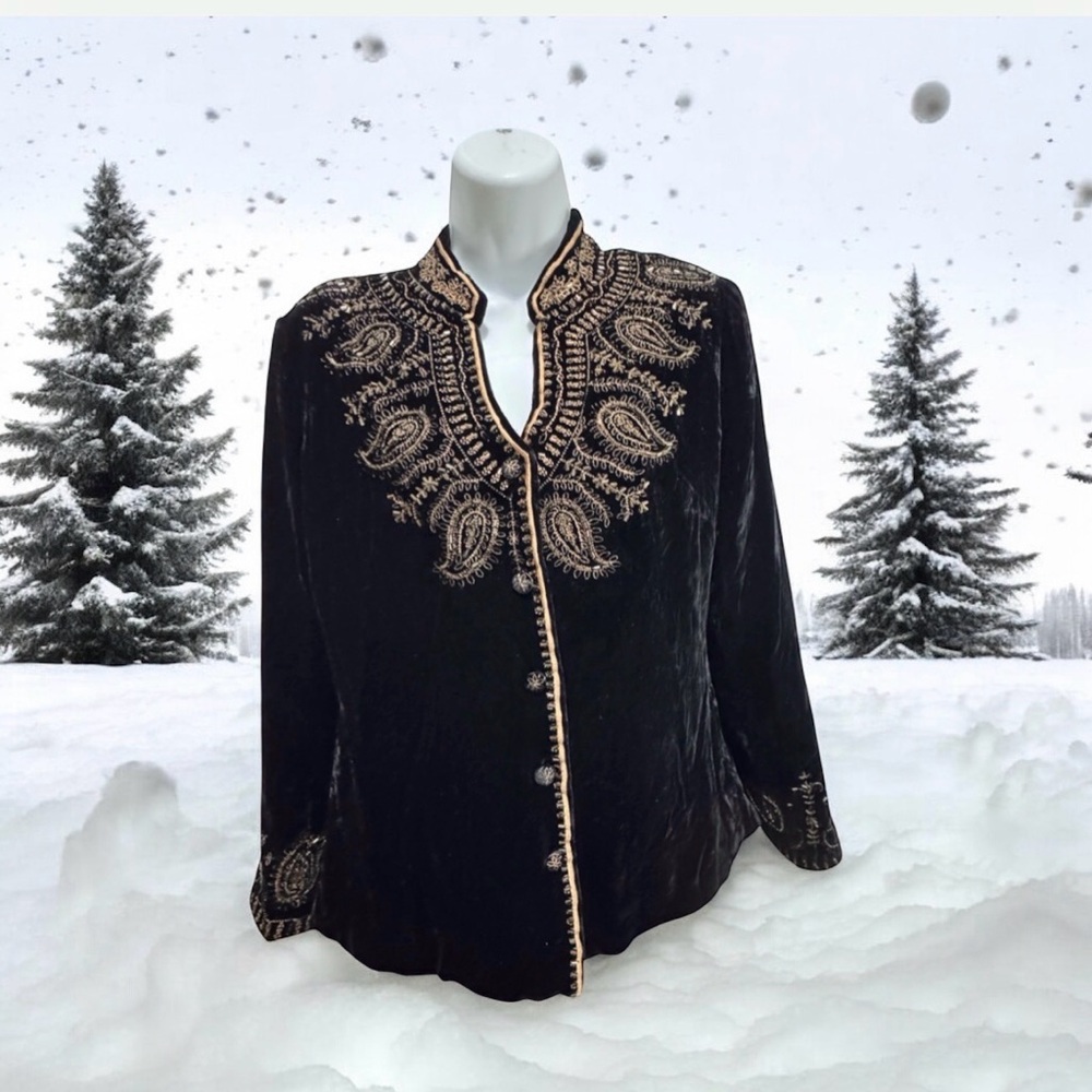 Soirée Elegant Black Velvet with Gold beaded Embroidery jacket blazer size 6